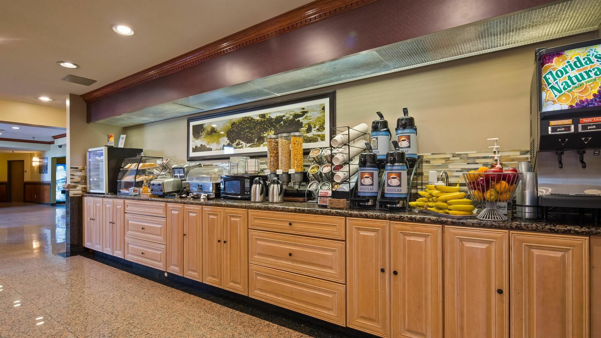 Best Western Providence Warwick Airport Inn Extérieur photo